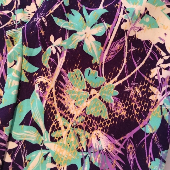 LuLaRoe Purple/Mint Green Floral Leggings - Picture 3 of 3